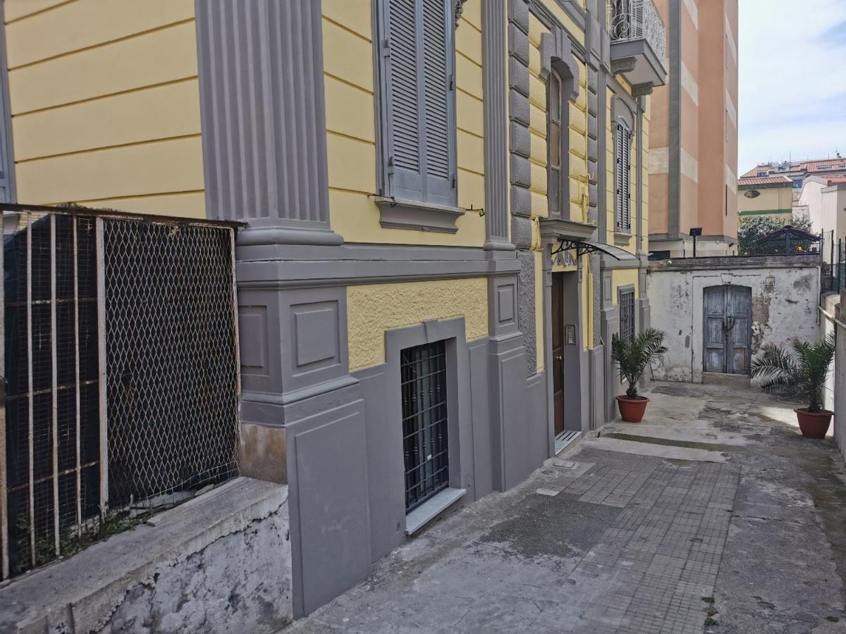 卡斯特拉玛雷帝斯达比亚Le Stanze Di Eli E Gio住宿加早餐旅馆 外观 照片